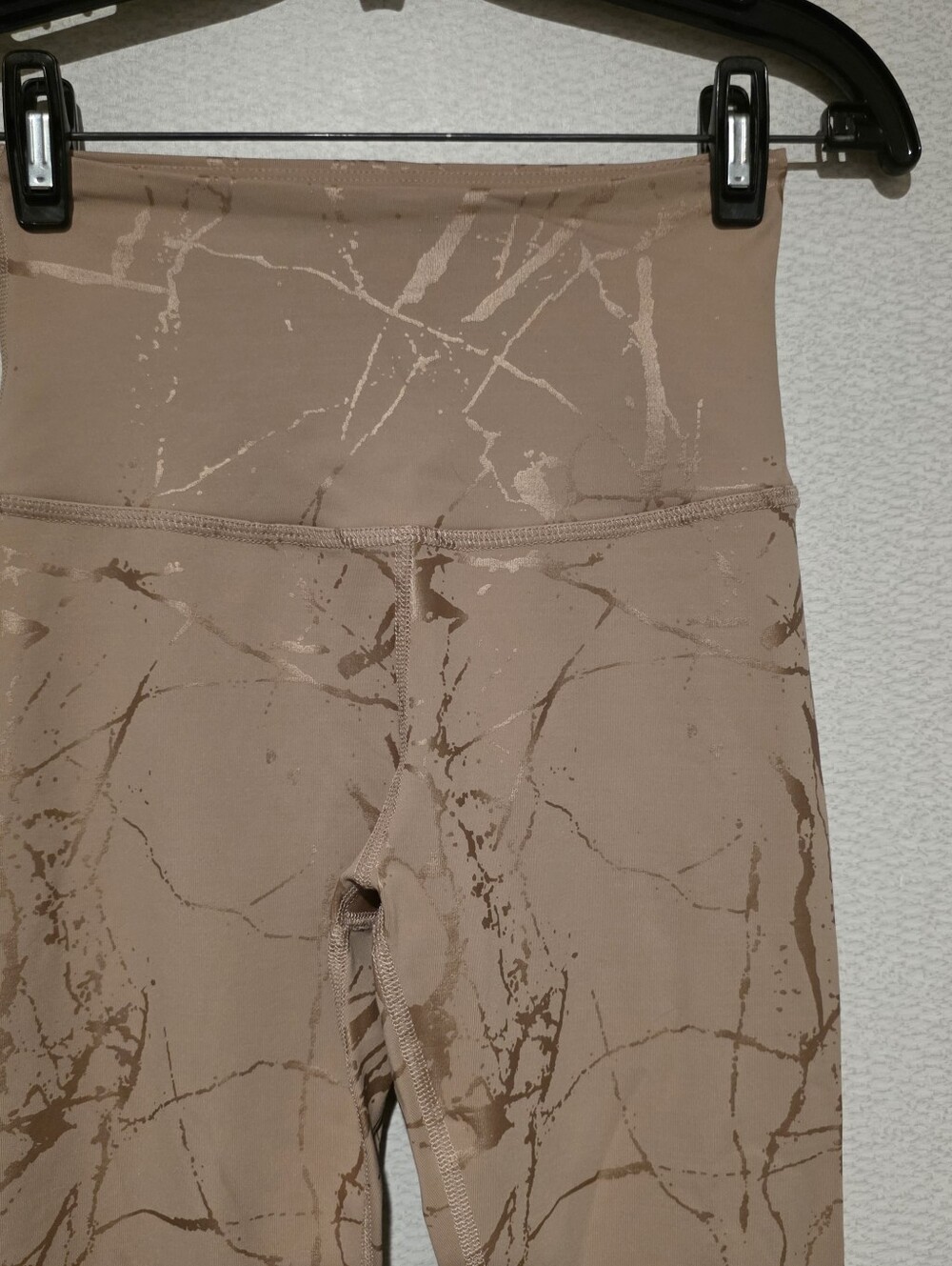 Beyond Yoga Lost Your Marbles High Waisted Midi Leggings Small - Picture 3 of 5
